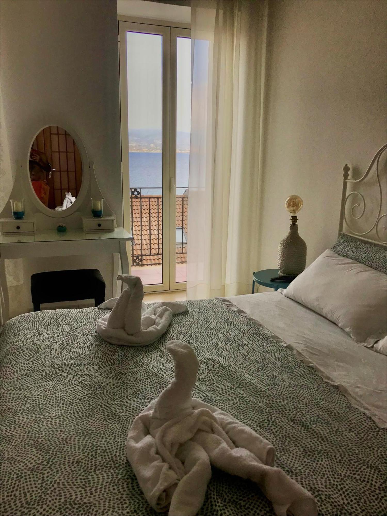 Vecchia Paradiso - A Un Passo Dal Mare Messina Szoba fotó
